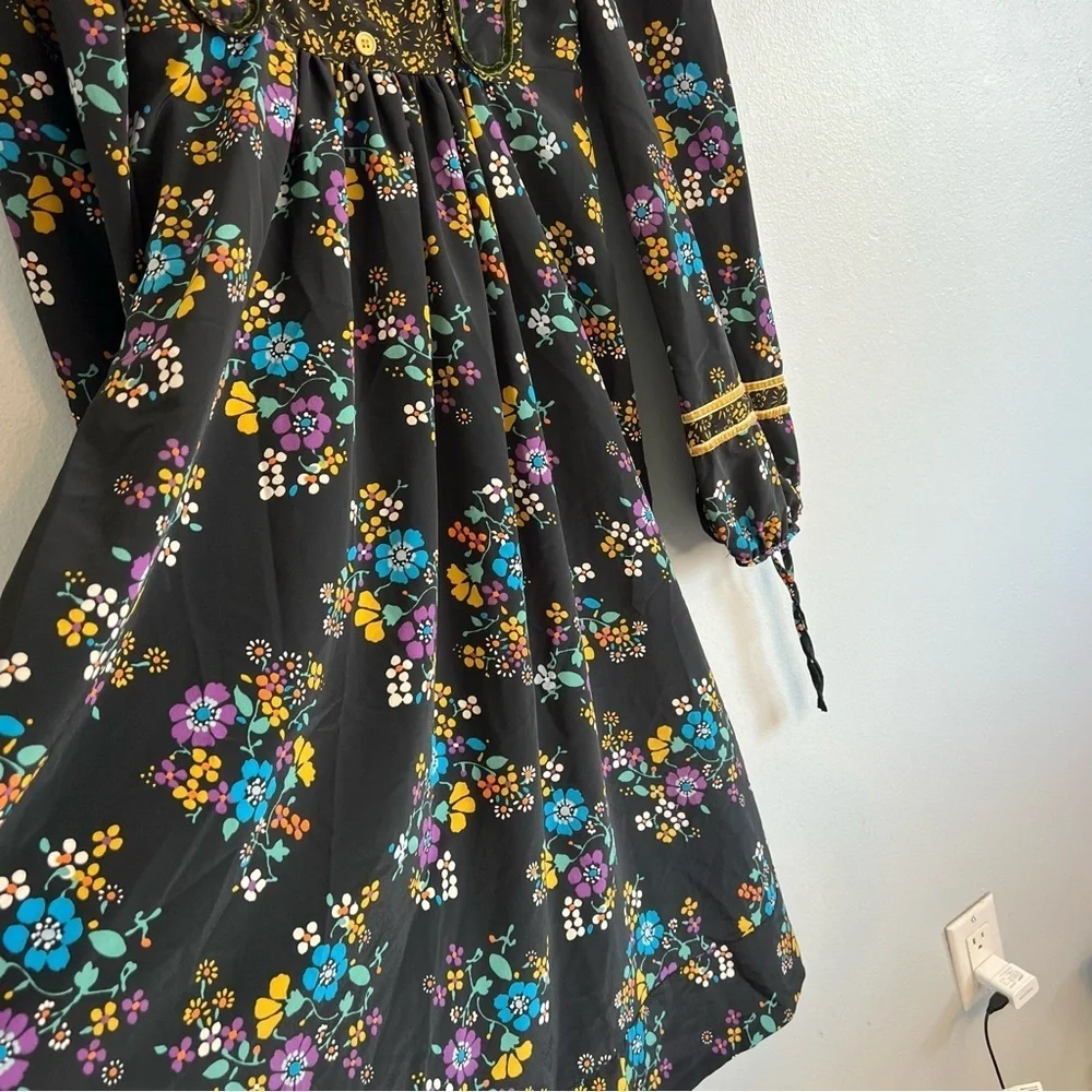 TRF Bell Sleeve Square Neck Floral Print Black Midi Dress Sz M Country Culture - Picture 11 of 16
